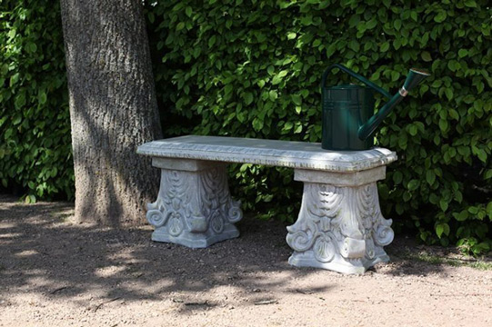 Aménager son extérieur avec un banc de jardin