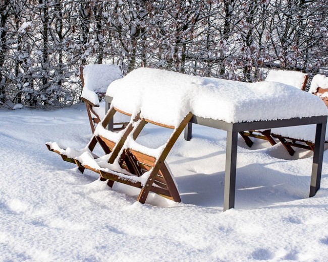 protéger le mobilier de jardin pour l'hiver